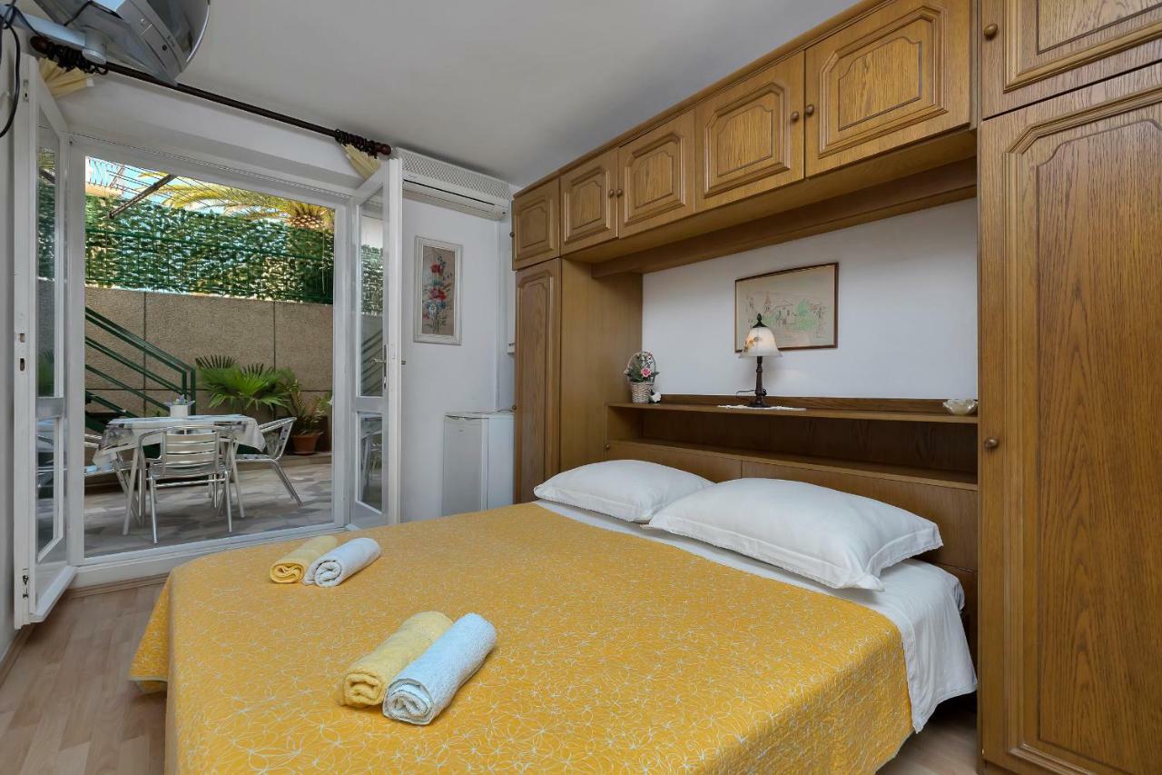 Apartments Marija Makarska Exterior photo