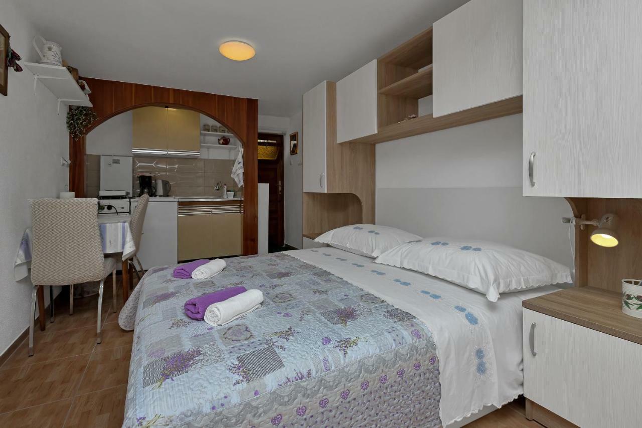 Apartments Marija Makarska Exterior photo