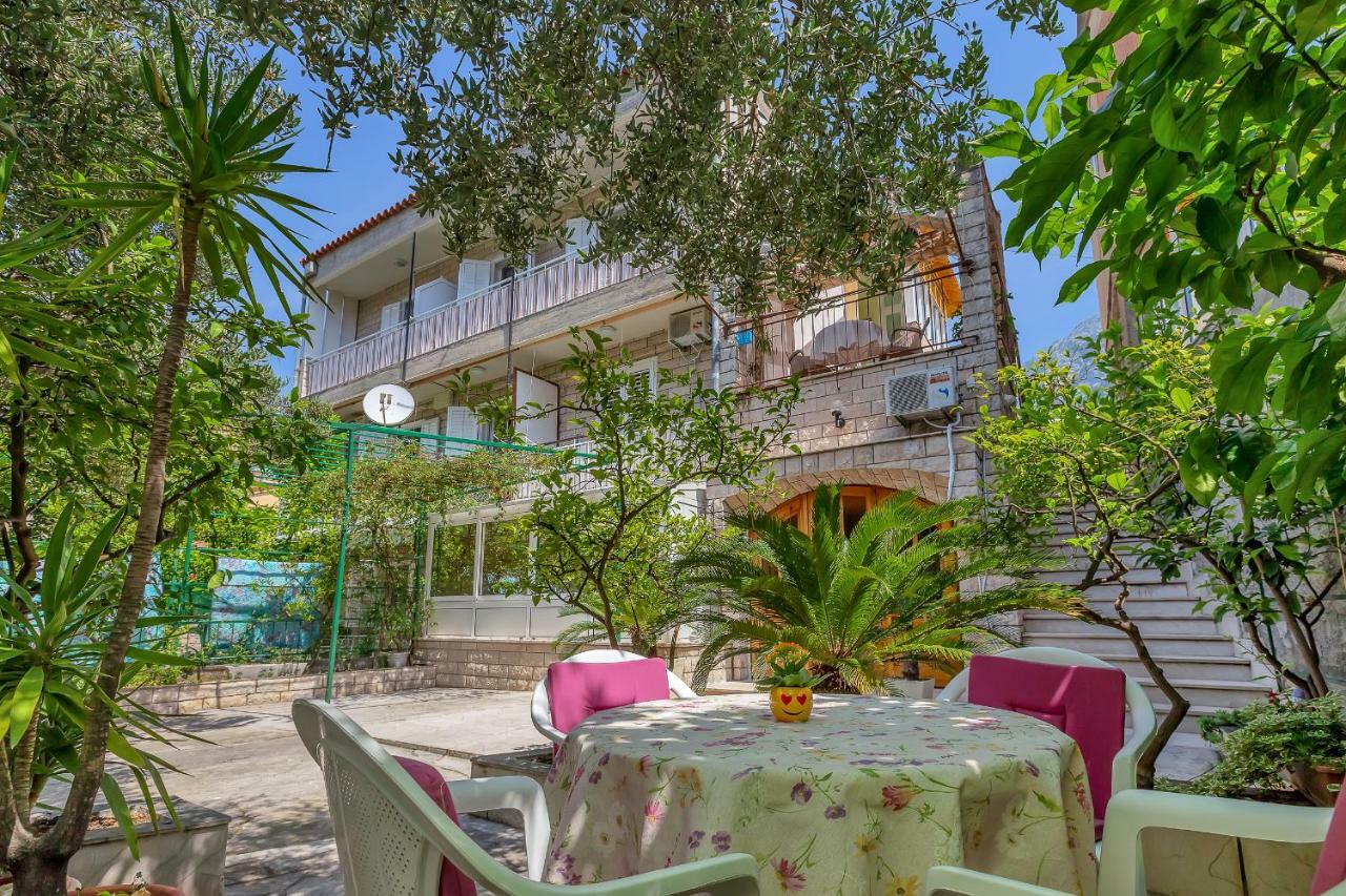 Apartments Marija Makarska Exterior photo